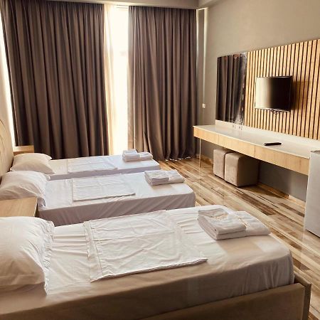 Montecarlo Lungomare Vlore Exterior photo